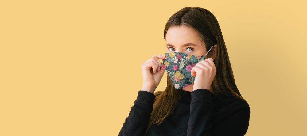 5 WAYS TO KEEP YOUR SKIN HEALTHY AND GLOWING WHILE WEARING A MASK - SILKTAGE