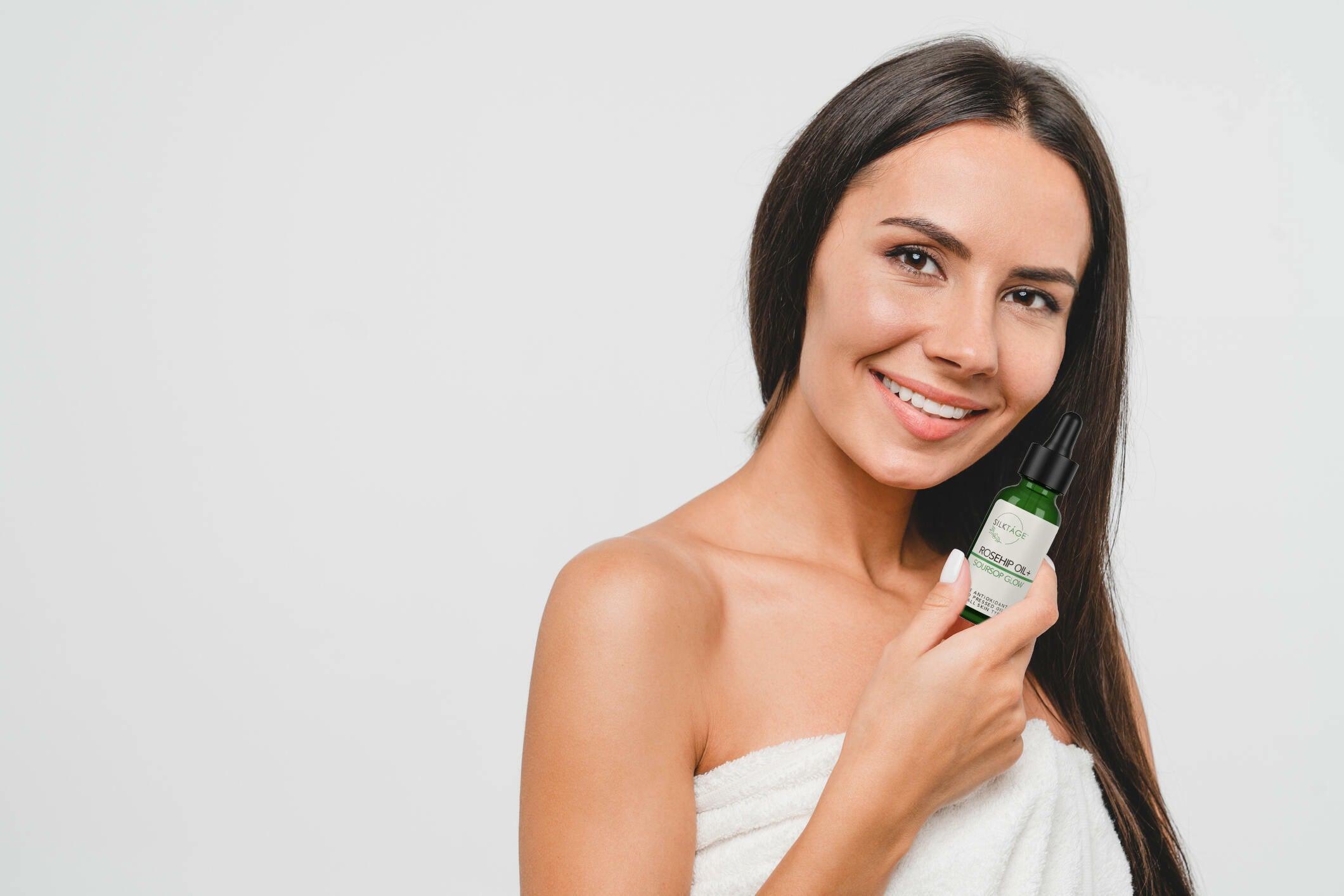 ROSEHIP OIL + SOURSOP GLOW - SILKTAGE